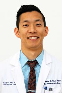 David J. Roh, MD Profile Headshot