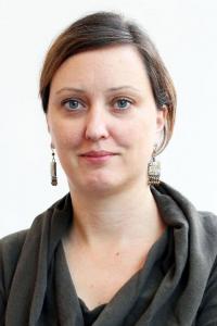 Marta Olah, PhD Profile Headshot